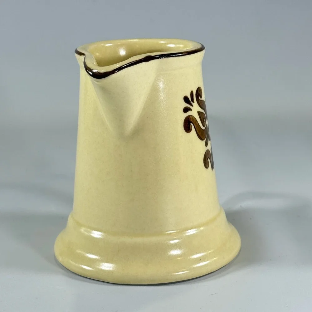 VTG Pfaltzgraff Village Creamer Pitcher Tan Brown Floral Stoneware USA 6-24
